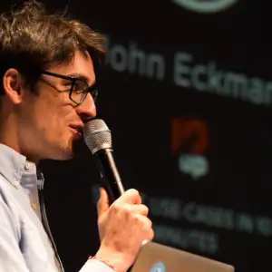 Building a healthy remote company, with Tom Willmot