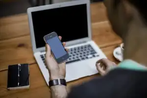 Potencia Pro 078: Cómo detectar el fallo de seguridad de GDPR en tu web, que puedes montar en tu iPhone, por cierto
