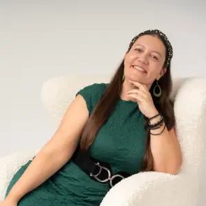EP112 – Noemi Beres Reveals Podcasting Magic